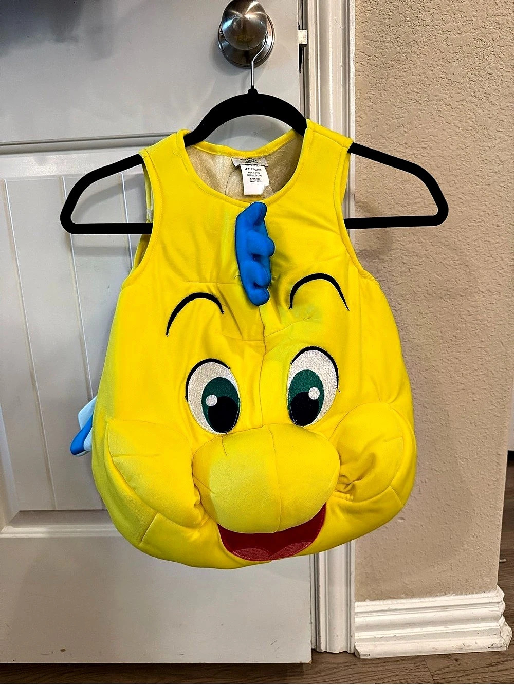Disney Tigger costume Kids Size 4T Like New